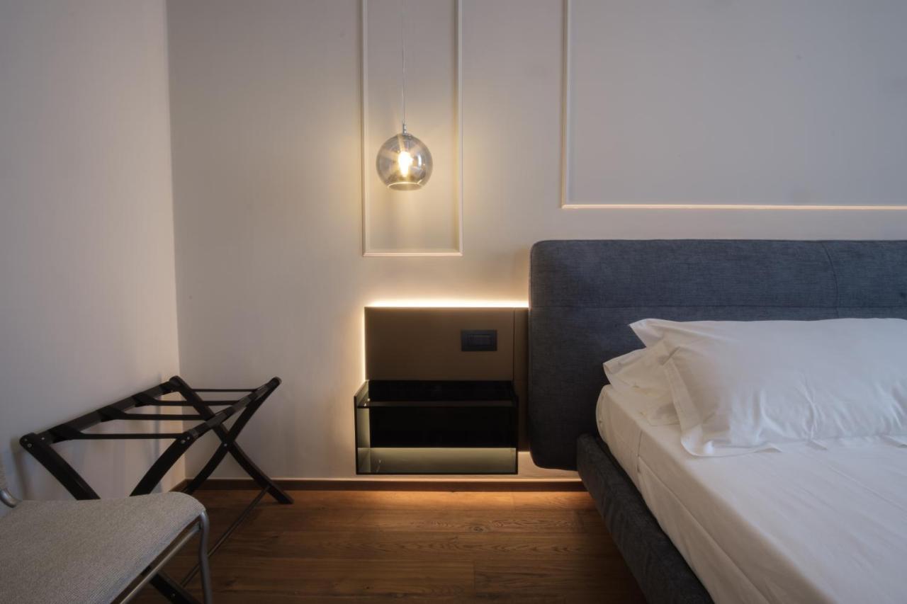 Palazzo Danisi Rooms&Suites Bari Eksteriør billede