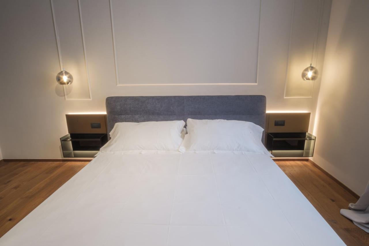 Palazzo Danisi Rooms&Suites Bari Eksteriør billede