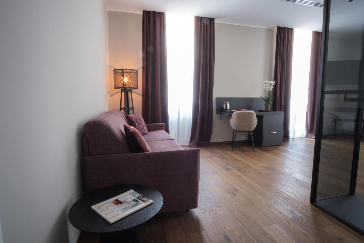 Palazzo Danisi Rooms&Suites Bari Eksteriør billede
