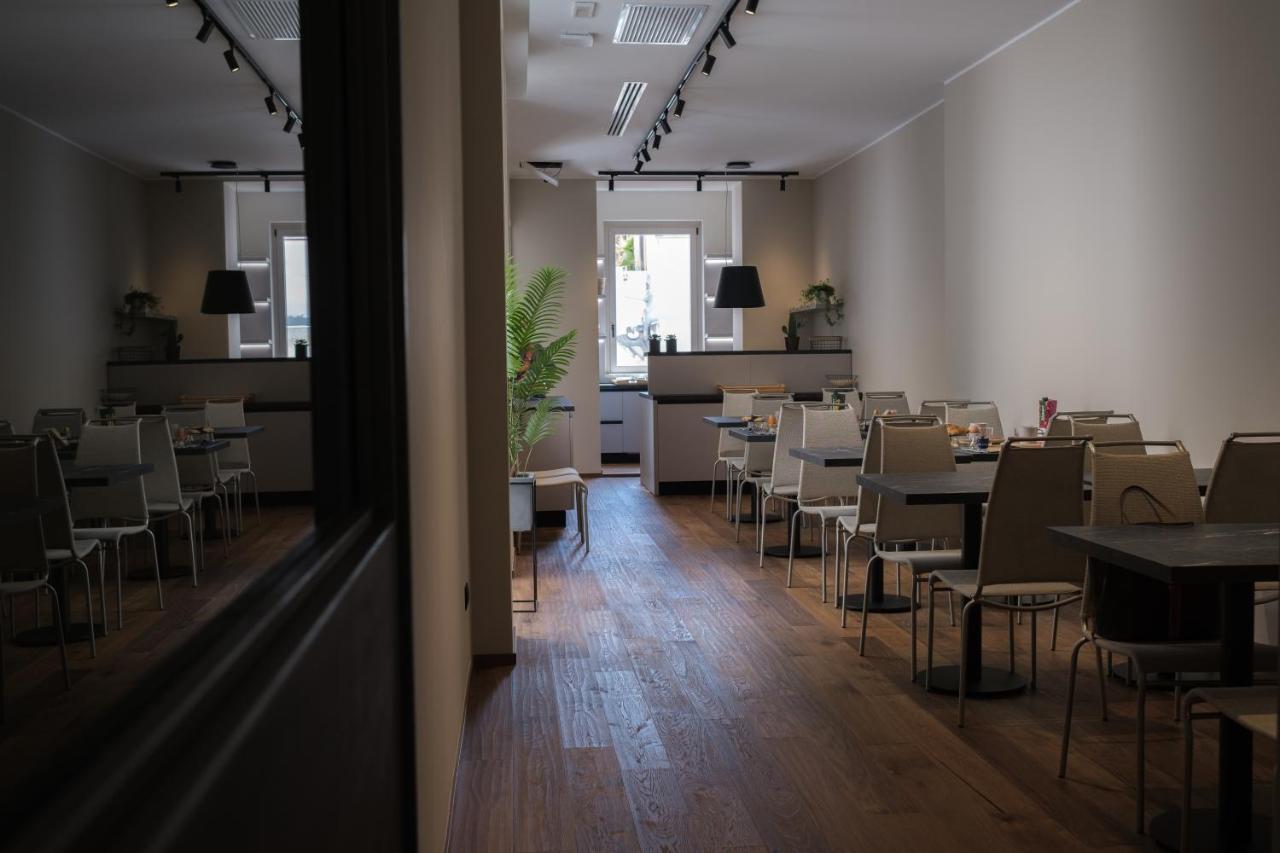 Palazzo Danisi Rooms&Suites Bari Eksteriør billede